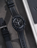 Curved Vertech Rubber Strap - Black & White Stitches - OM Luxury